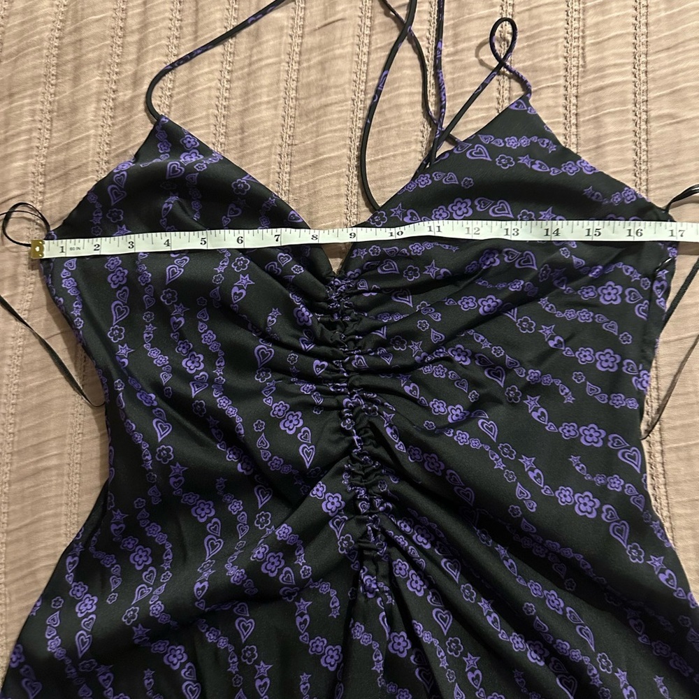 SANDRO
Thais Ruched Crossback
A-Line Midi Dress  in Black/Purple - Picture 13 of 17